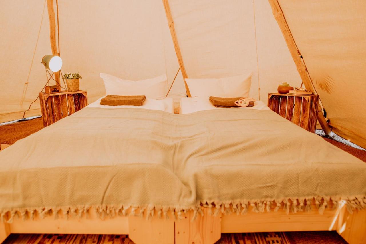 Raus Und Gut Glamping Am Graebendorfer See Drebkau Екстер'єр фото